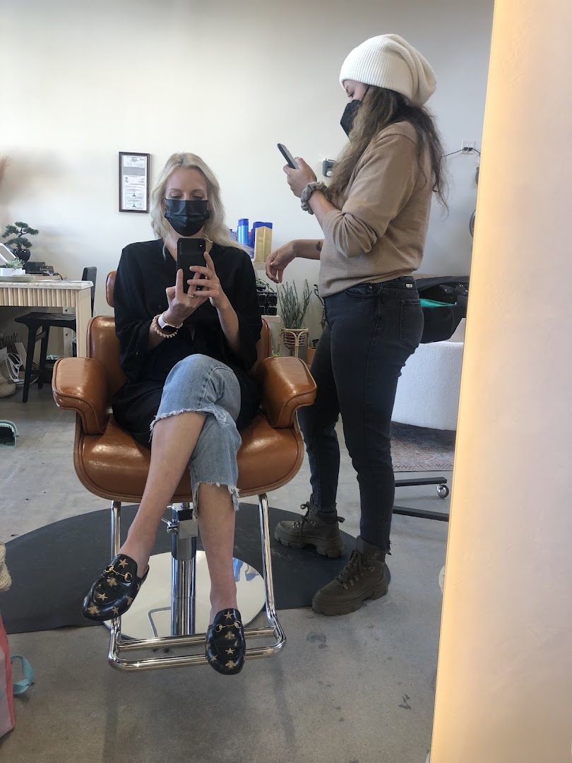 Amber — photo 1