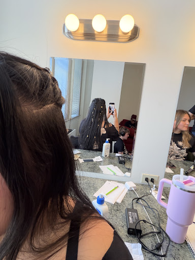 Benefit Salon — photo 9