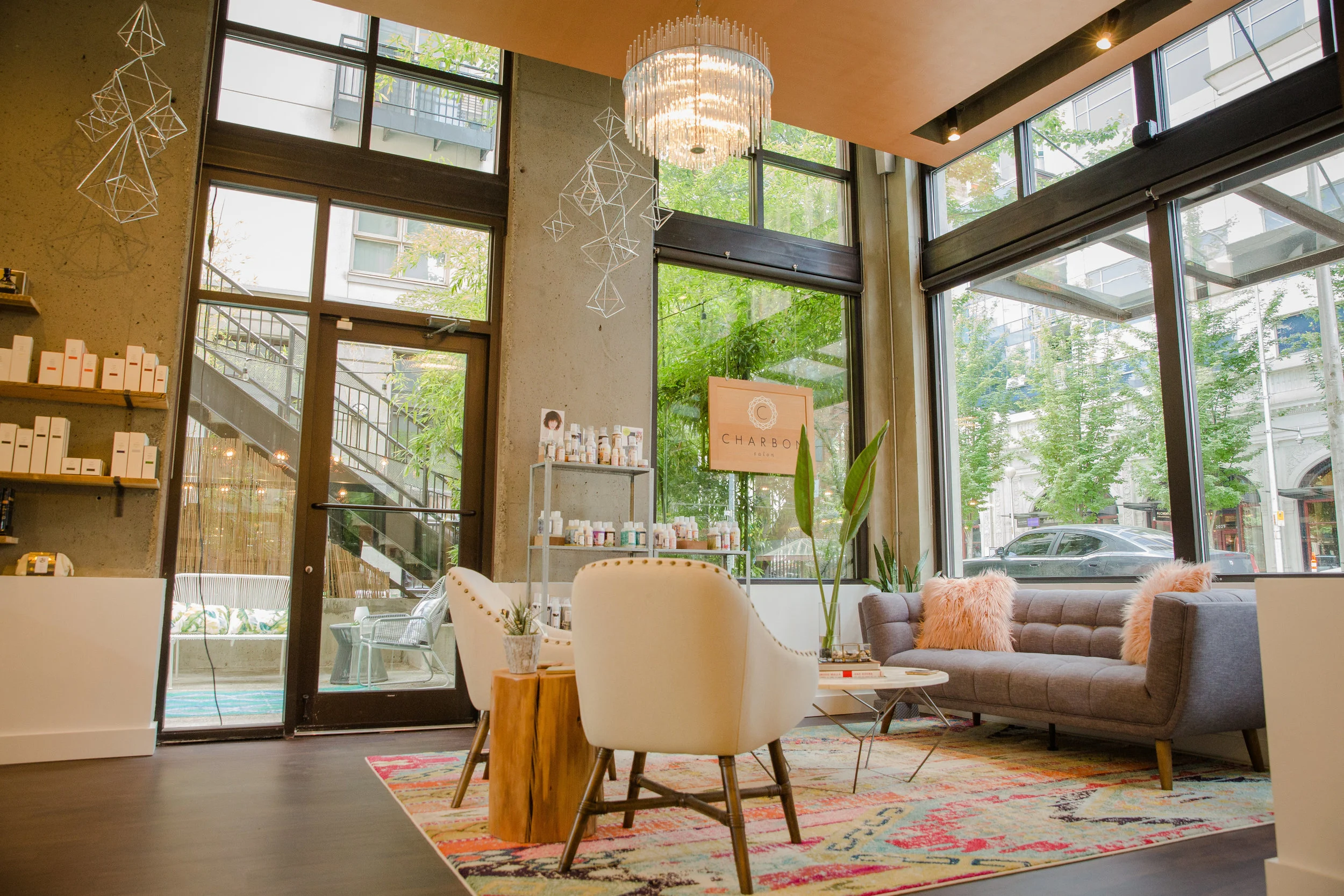 Charbon Salon — photo 4