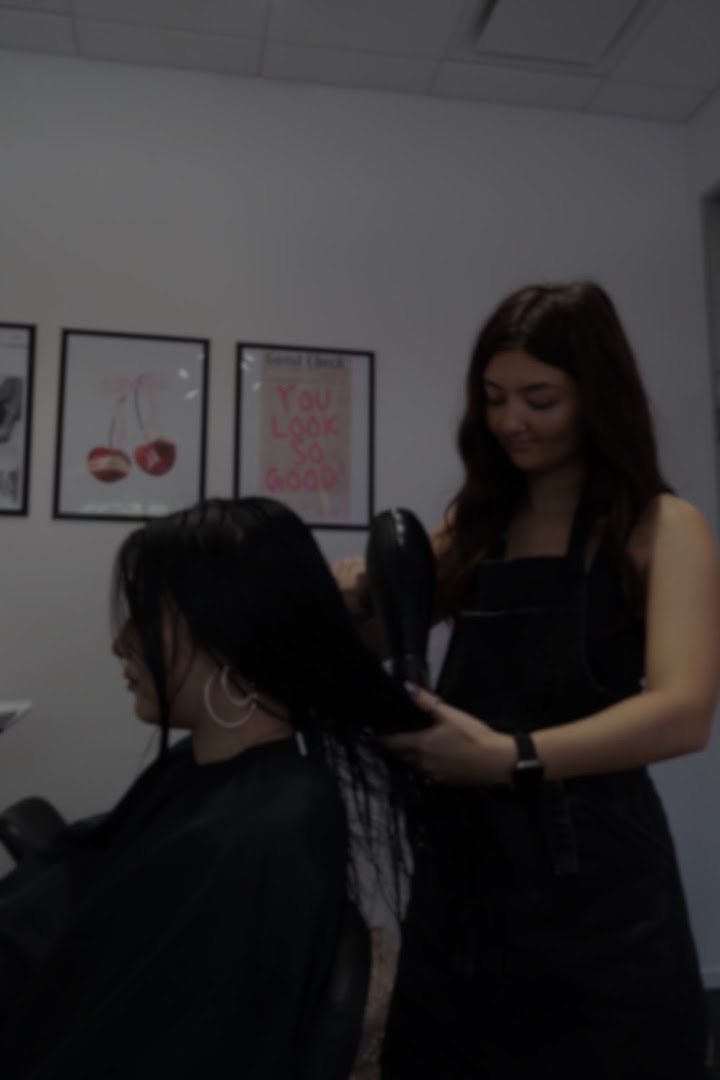 Ciara Ratkay Hair — photo 11