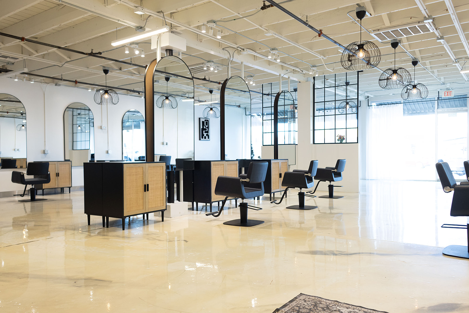 Conrad & Blue Salon — photo 10