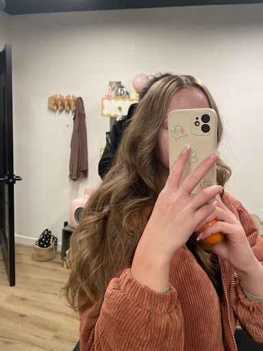 Daniella Vasallo Hair Color Studio — photo 8