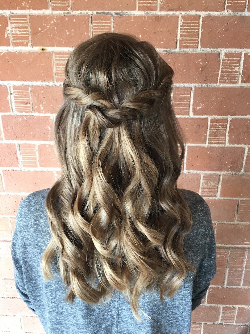 Devina's Hair Boutique — photo 4