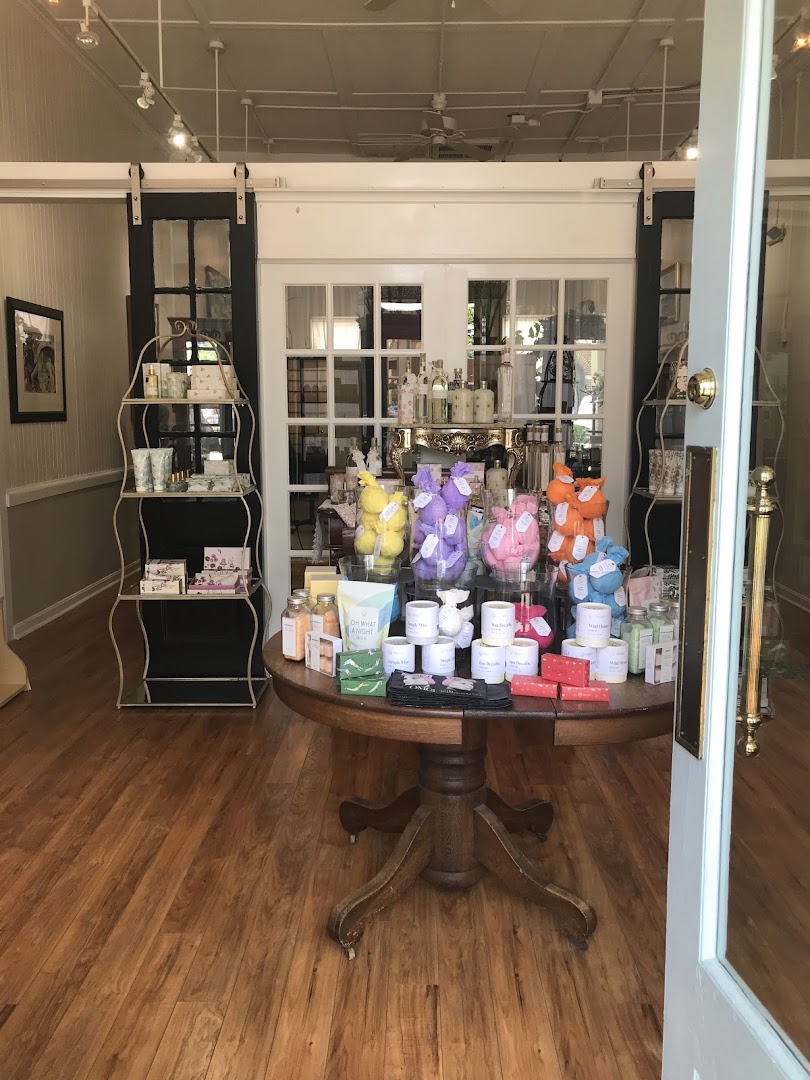 Elizabeth Claire Salon — photo 6