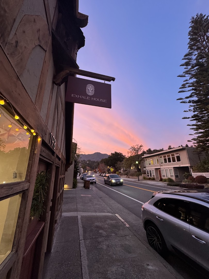 Exhale Salon — photo 3