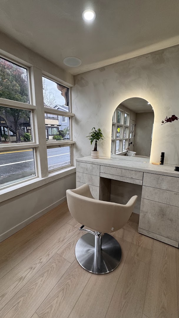 Exhale Salon — photo 6