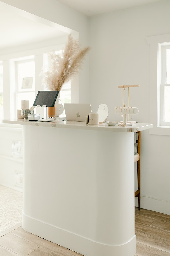 Gilded Salon — photo 2