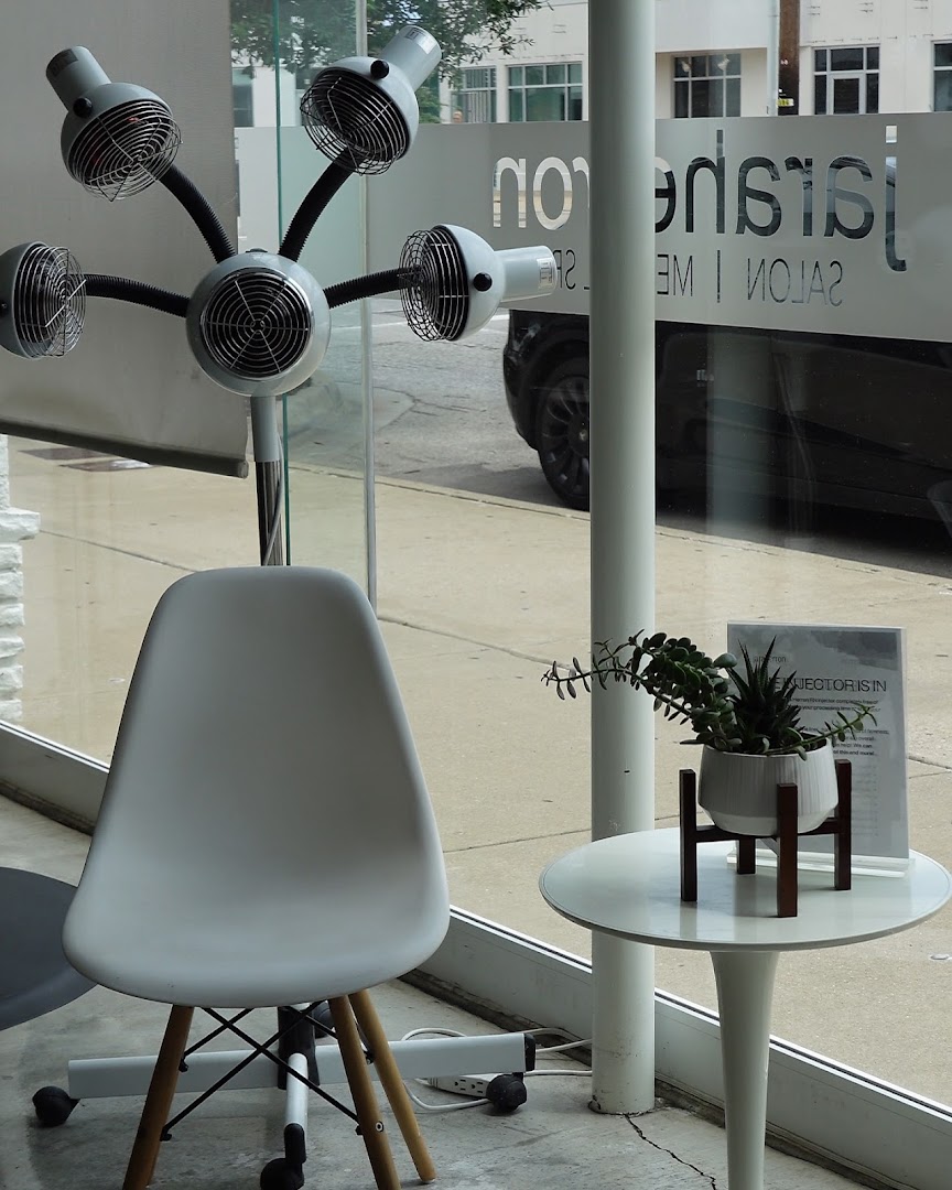 Jara Herron Salon Brookside — photo 4