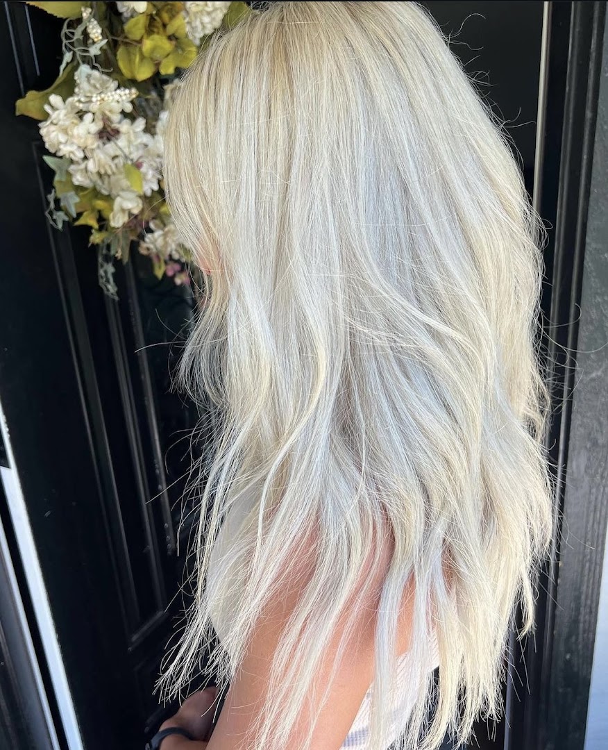Jara Herron Salon Yale Village — photo 3