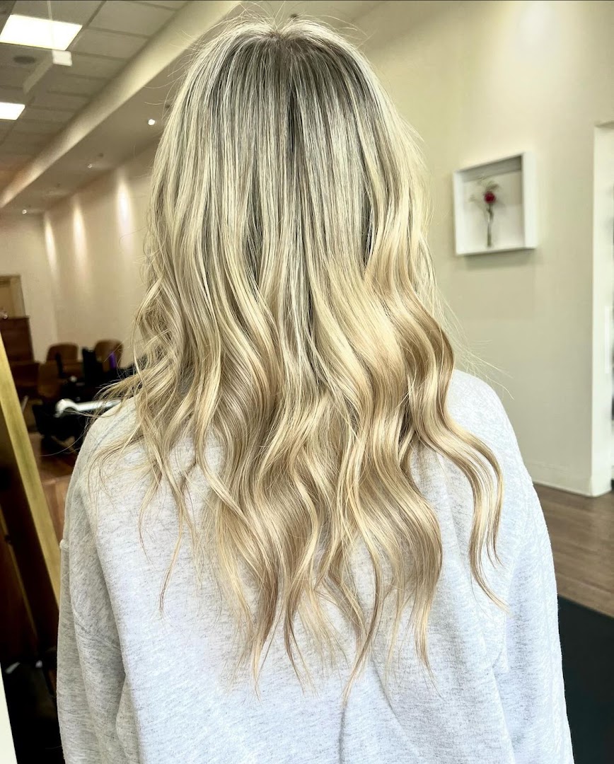 Jara Herron Salon Yale Village — photo 12