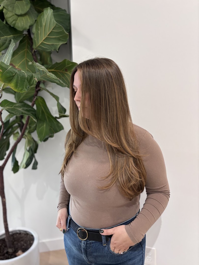 Jess Um Salon — photo 5