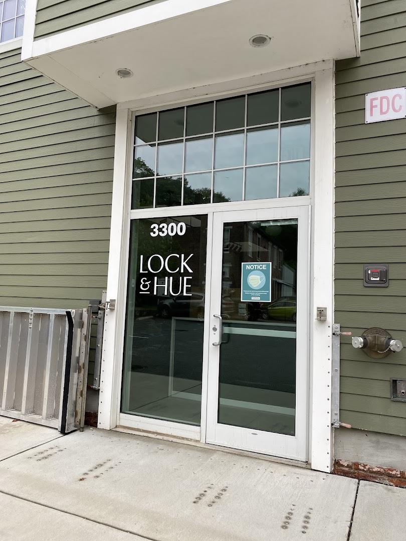 Lock & Hue — photo 1