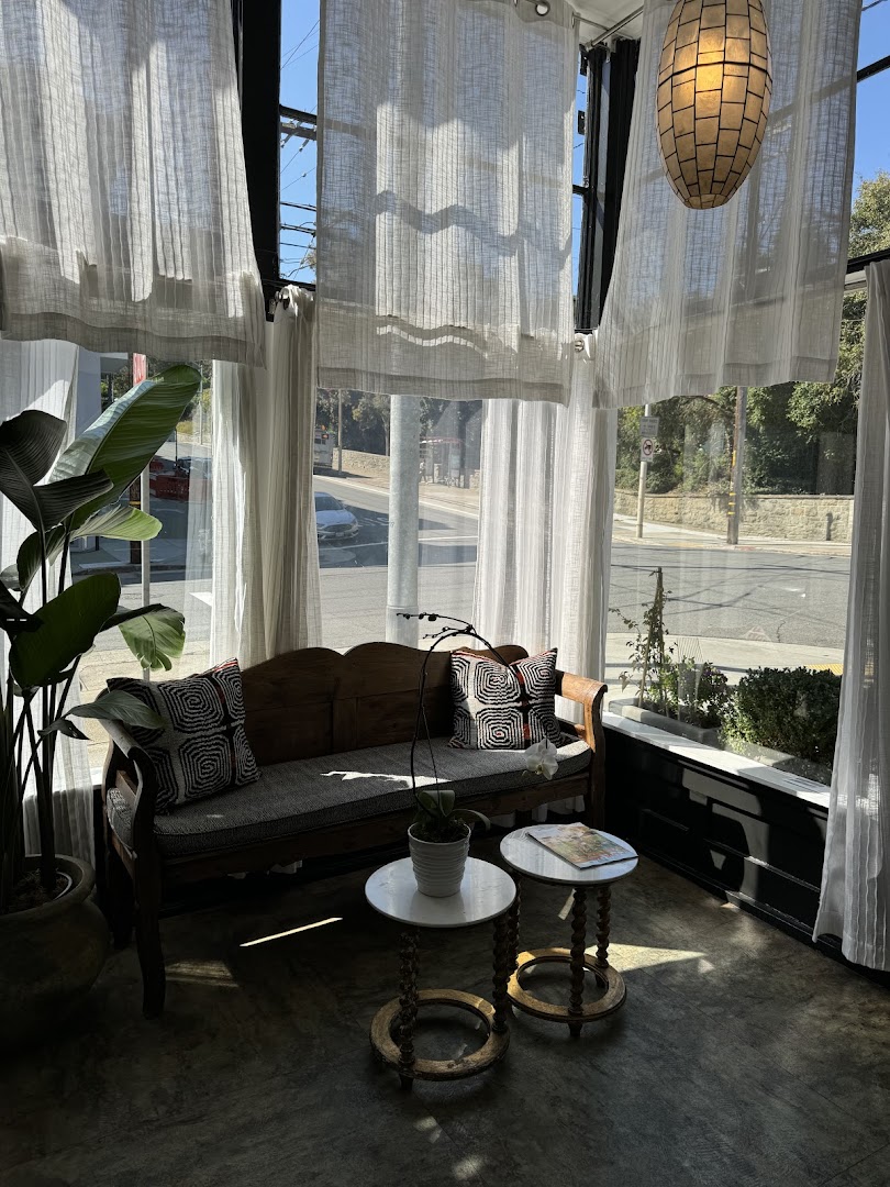 Lyon Street Salon — photo 5
