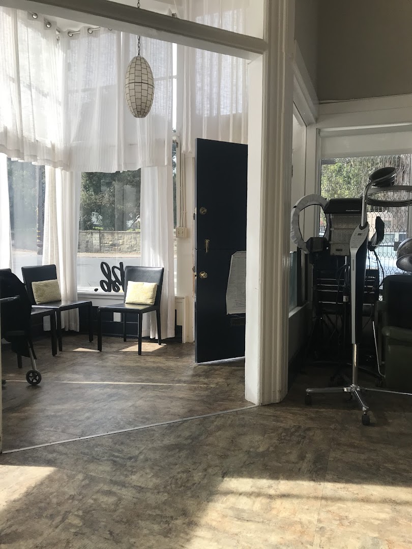 Lyon Street Salon — photo 9