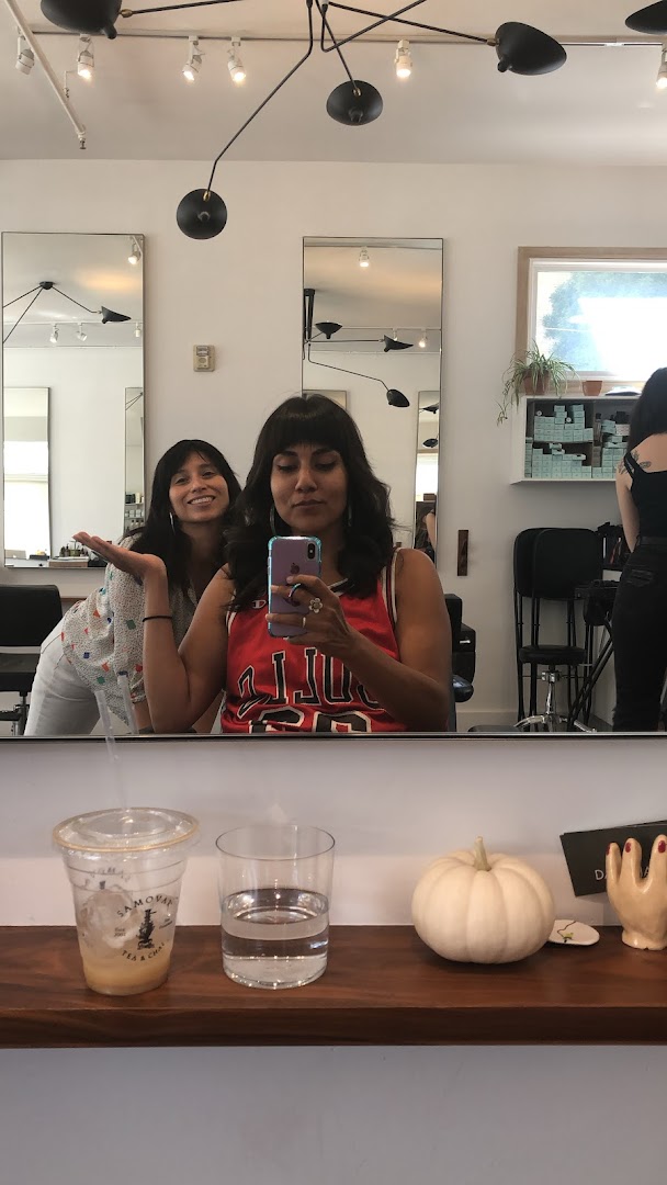 Off Primary Salon — photo 3