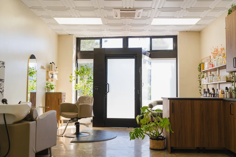 Palmetto Salon — photo 4