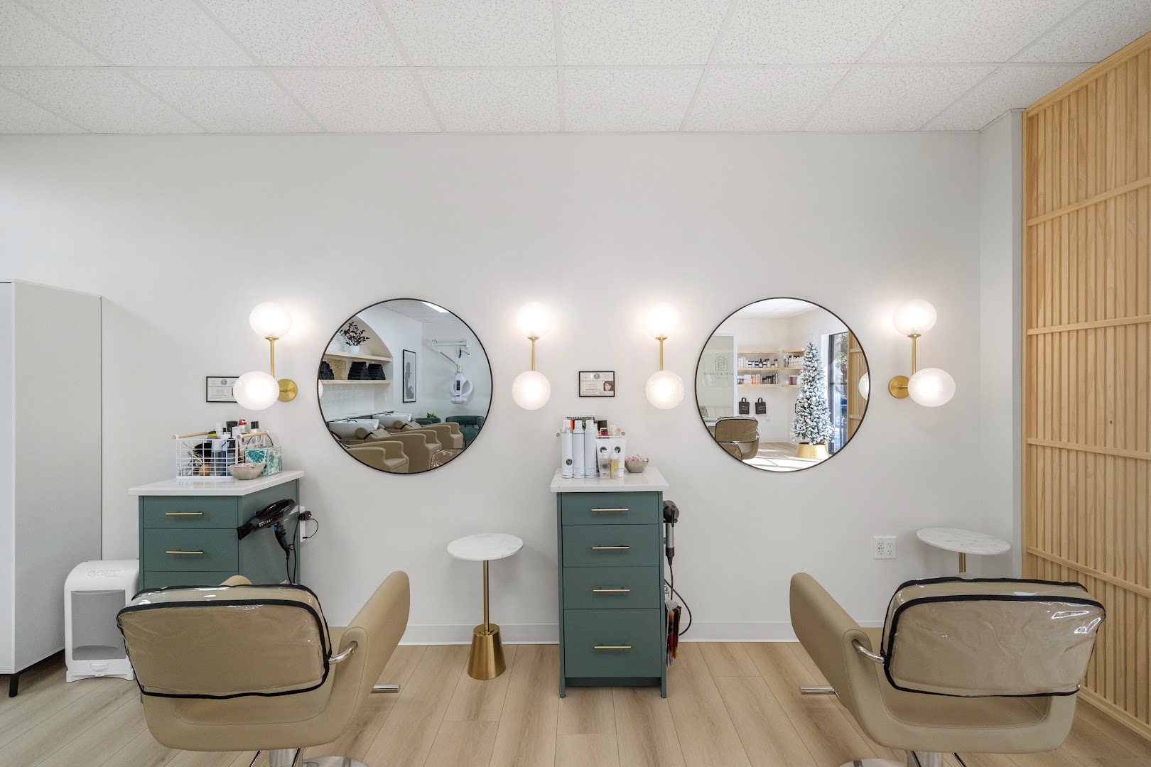 Pearls and Petals Salon — photo 1