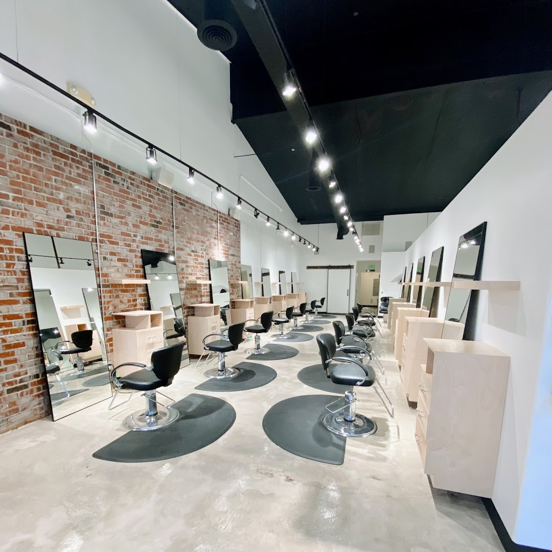 RIAH Salon — photo 4