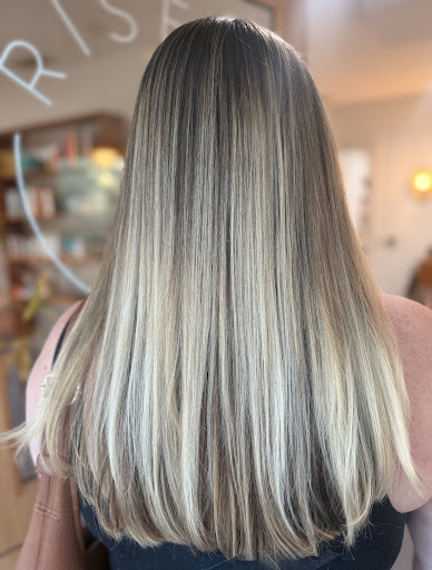 Rise Salon — photo 2