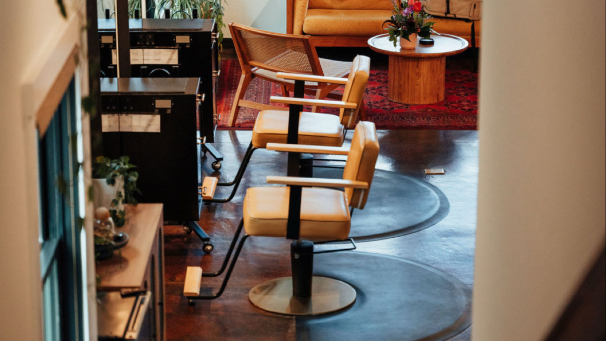 Salon June — photo 8