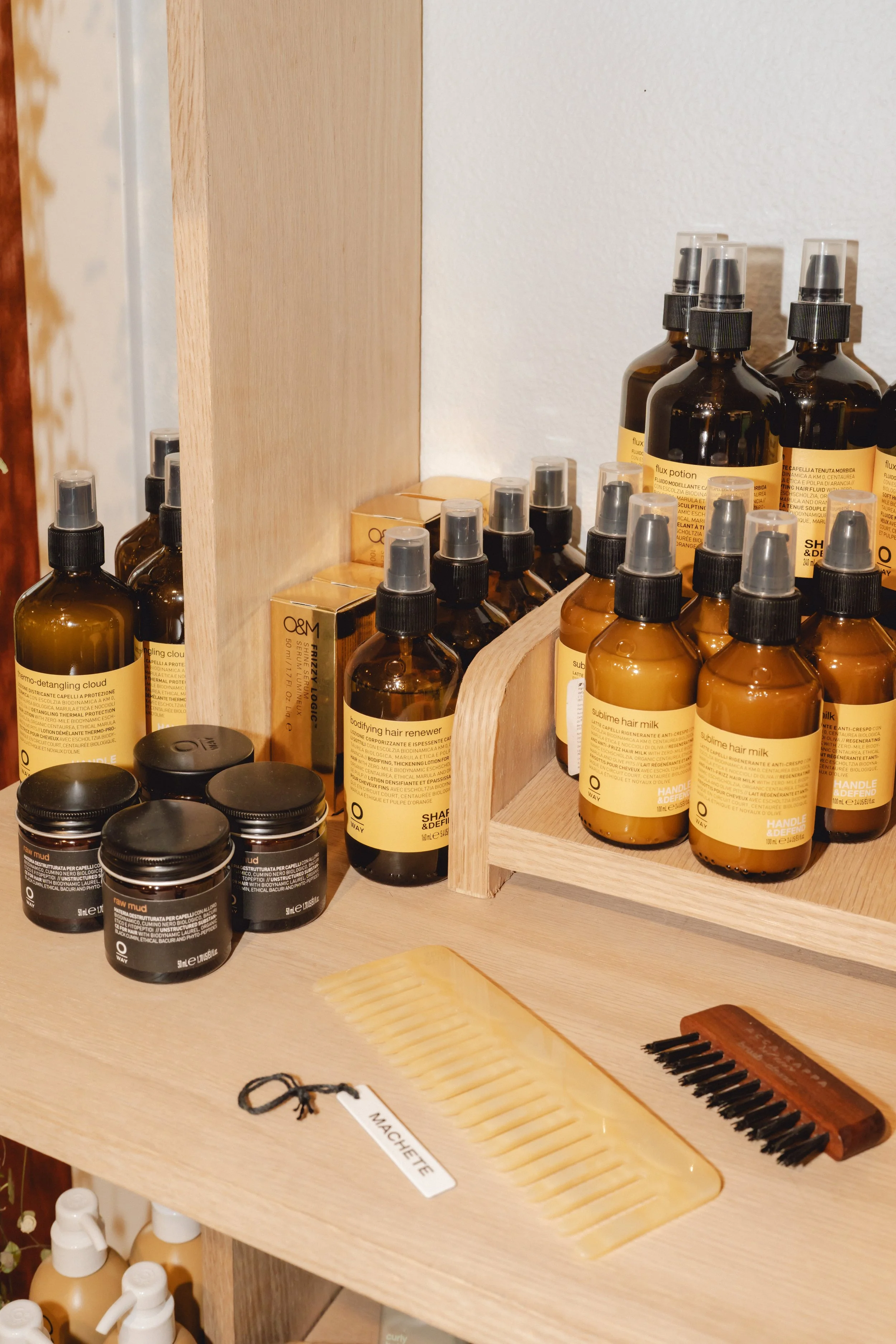 Salon June — photo 7