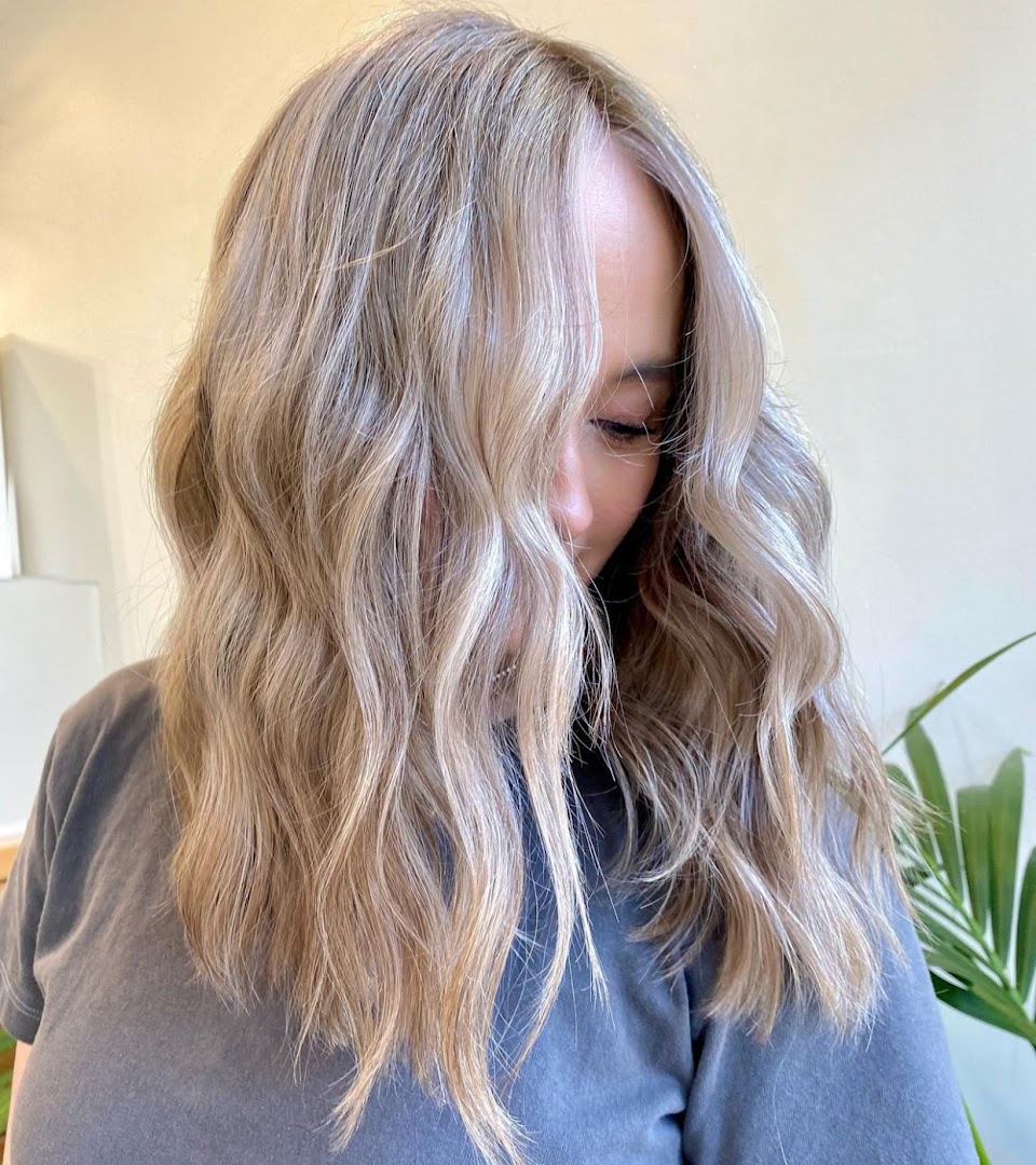 Salt + Mane Salon — photo 11