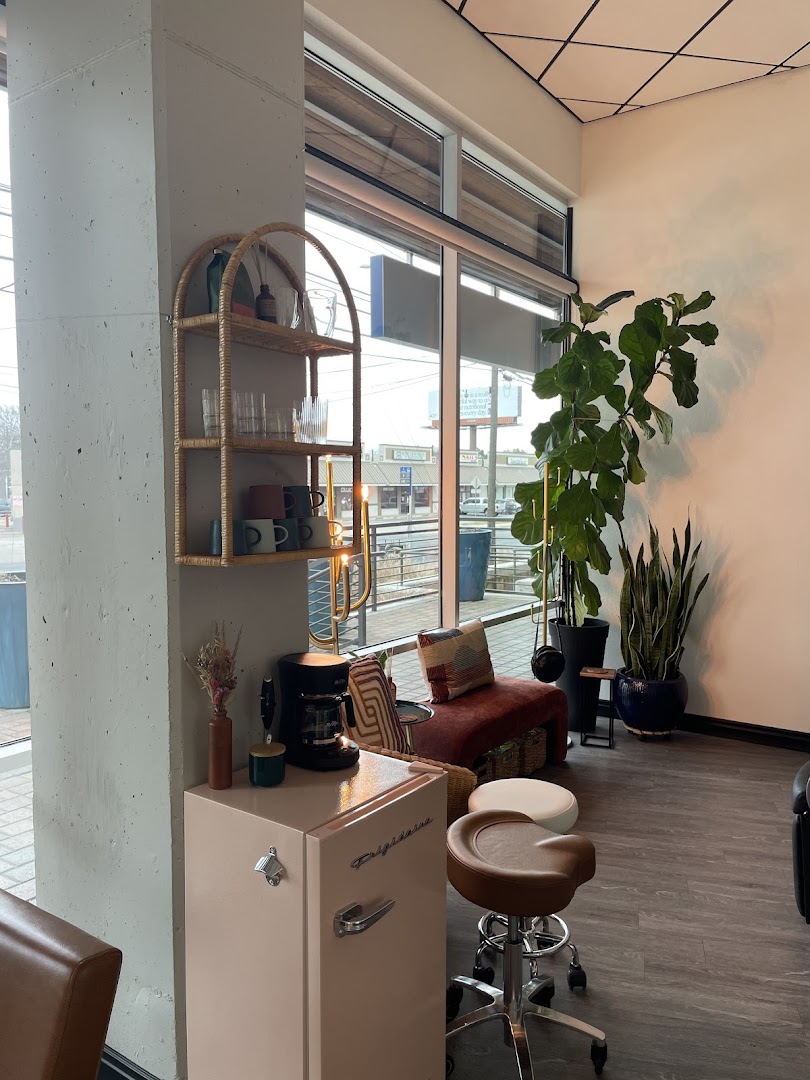 Sugaree Salon — photo 2