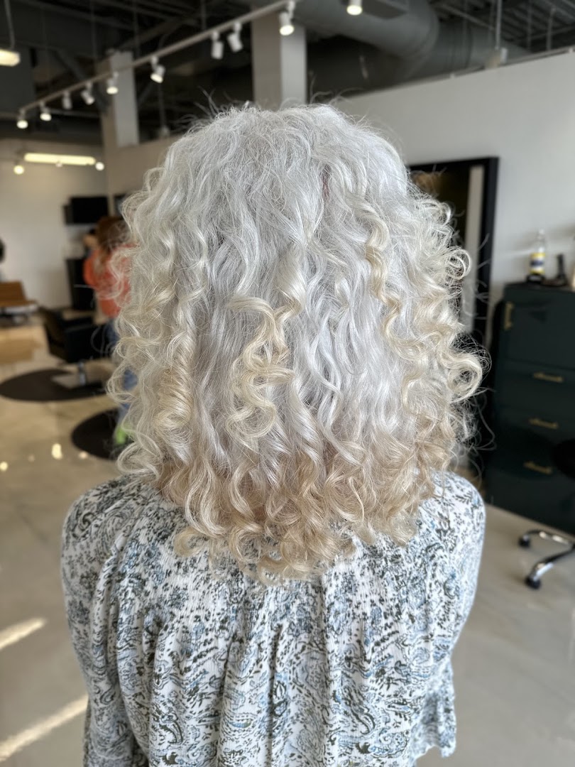 Summer Camille Hair — photo 9