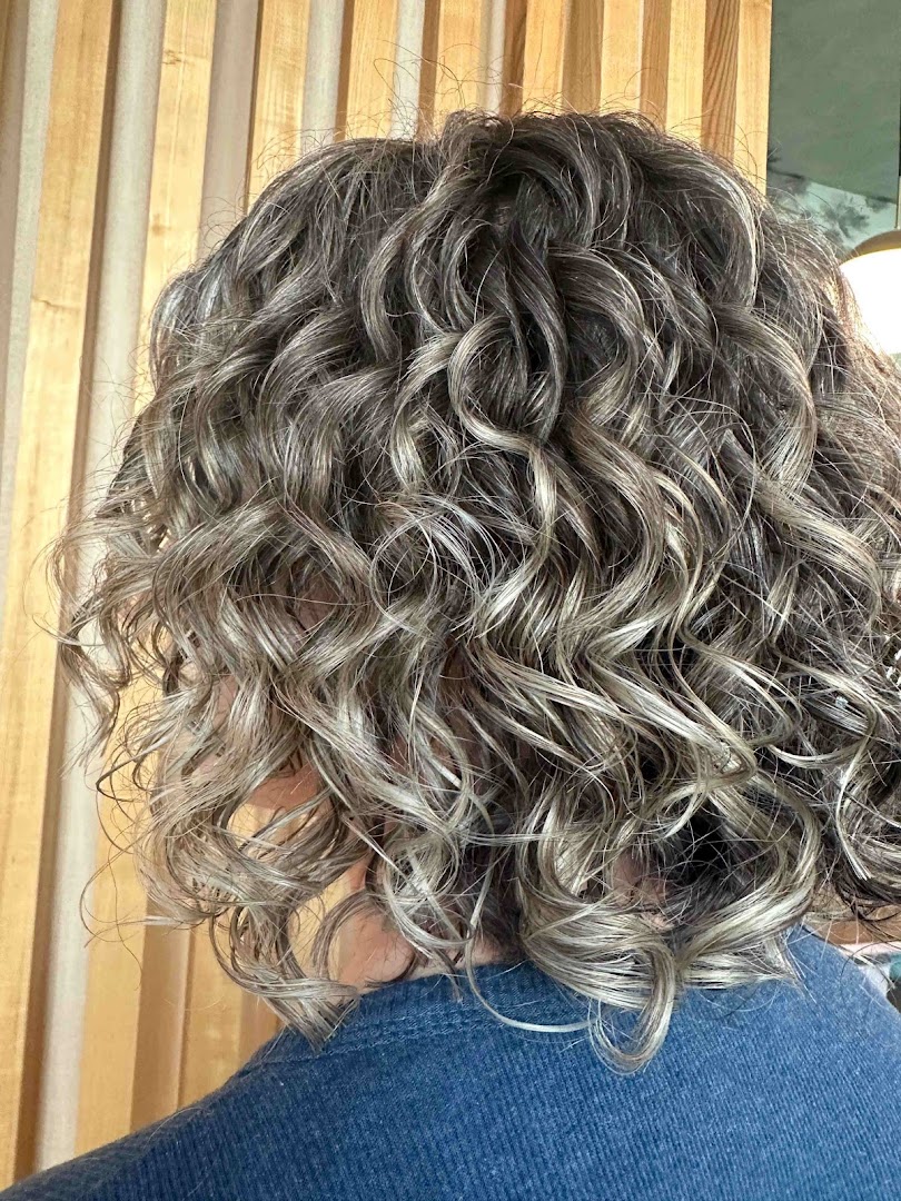 Sweeps Salon - Hale — photo 4