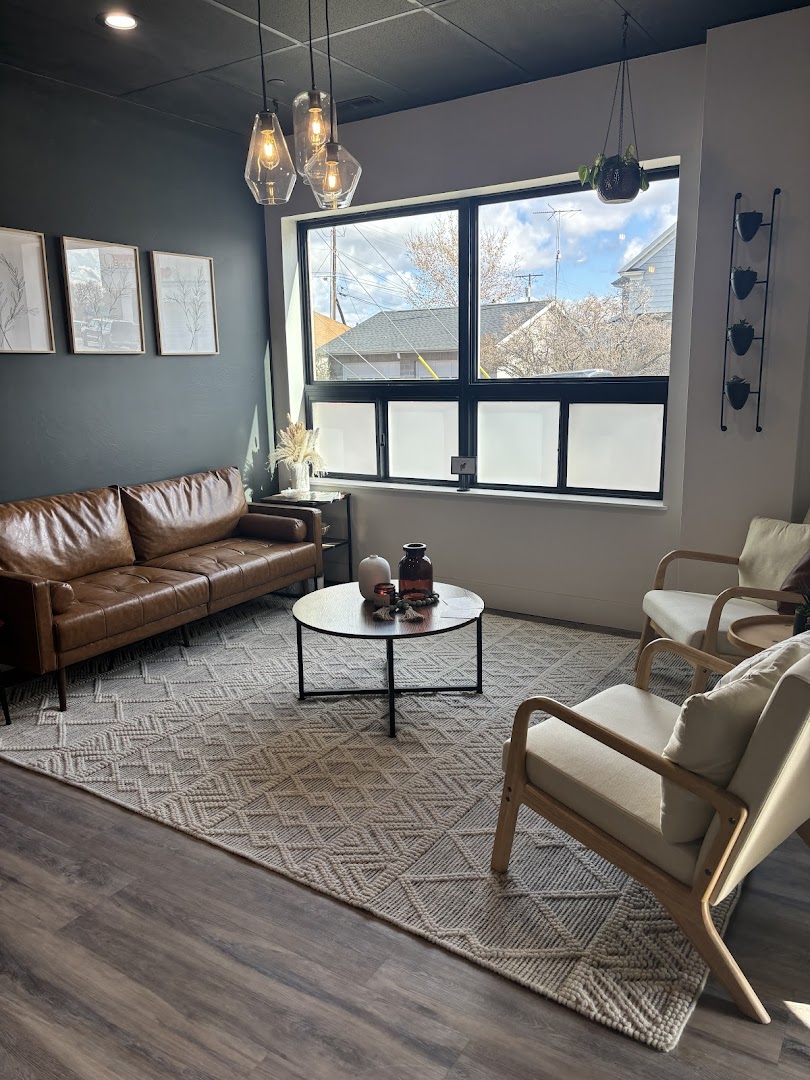 The Nook Salon — photo 9