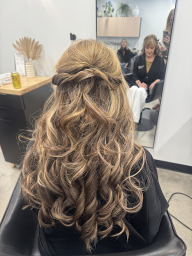 Tomboy Hair Studio — photo 6