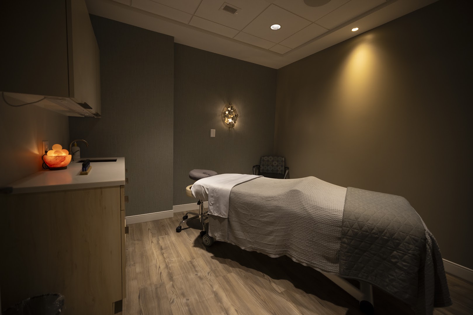 Vibe Bay Spa & Salon — photo 6