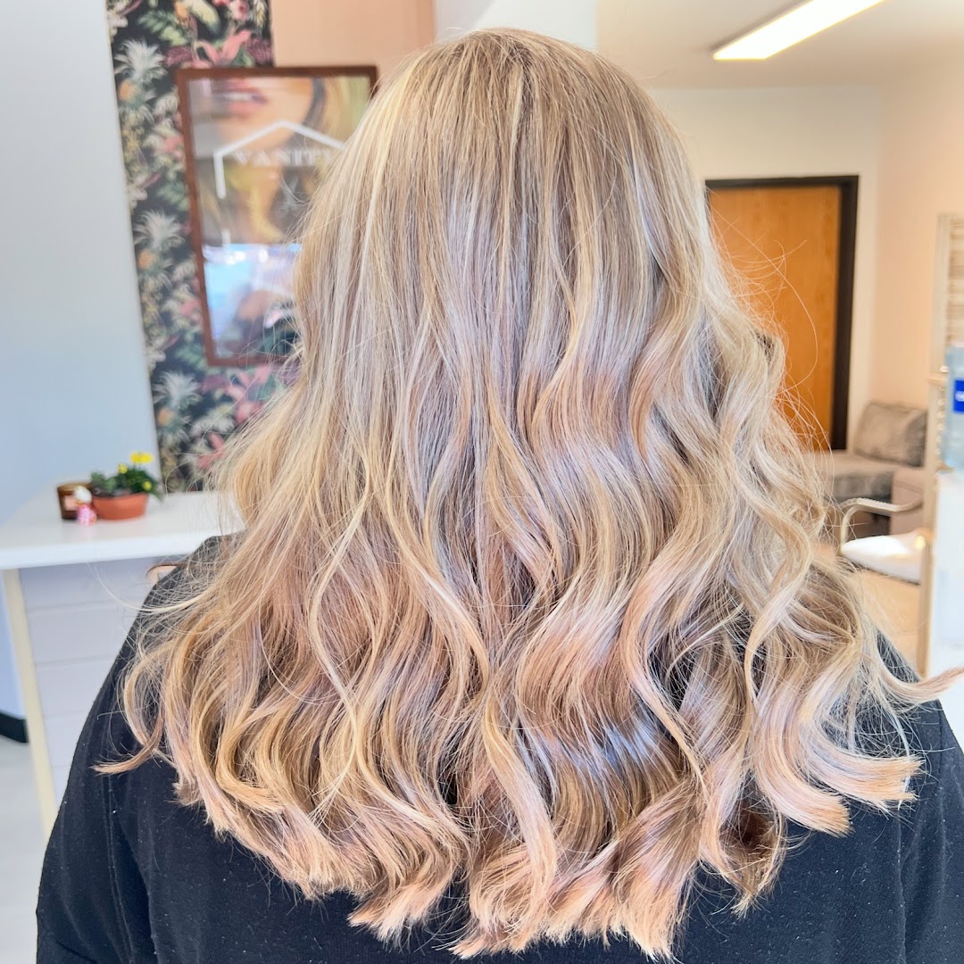 Vinyl Salon — photo 10