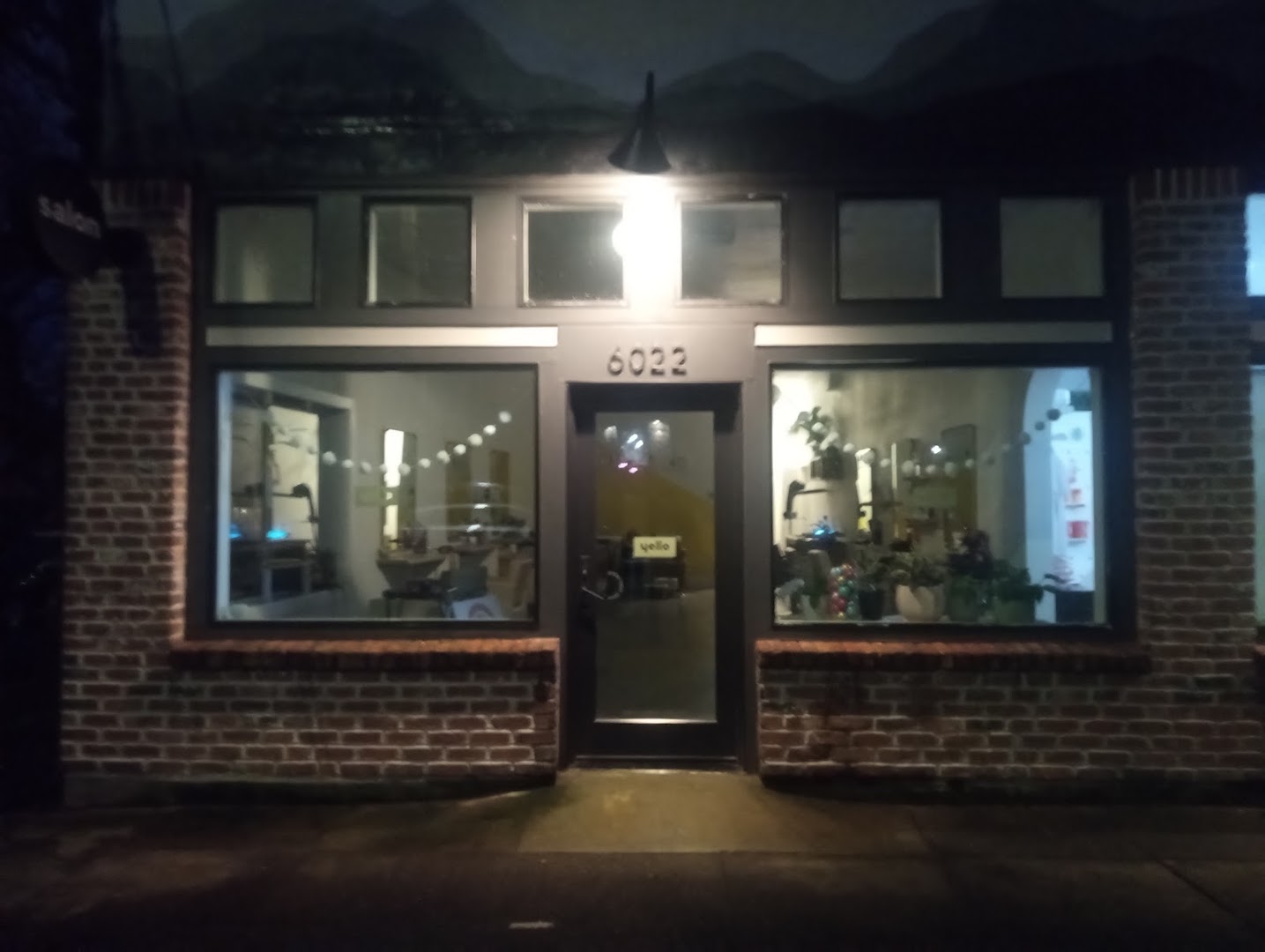 Yello Salon — photo 3